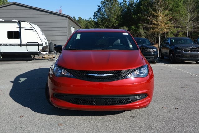 2026 Chrysler Voyager VOYAGER LX