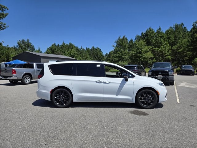 2026 Chrysler Pacifica PACIFICA LIMITED