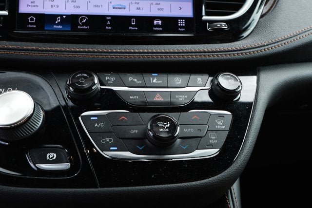 2022 Chrysler Pacifica Pinnacle