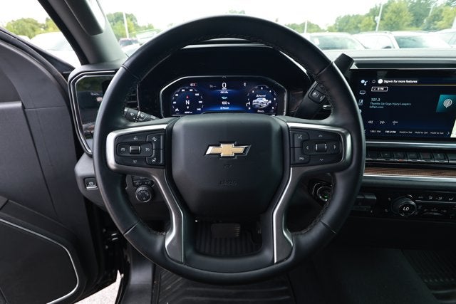2025 Chevrolet Silverado 1500 4WD Crew Cab Standard Bed LT