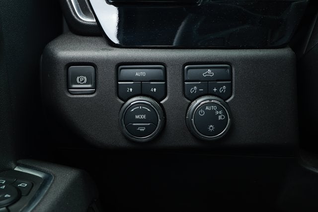 2025 Chevrolet Silverado 1500 4WD Crew Cab Standard Bed LT