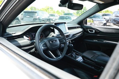 2022 Jeep Compass Altitude FWD