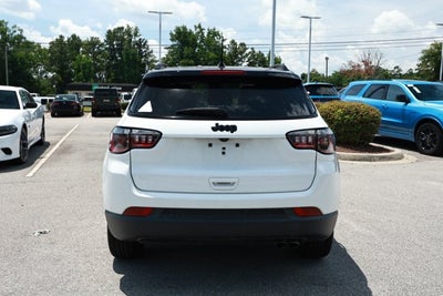 2022 Jeep Compass Altitude FWD