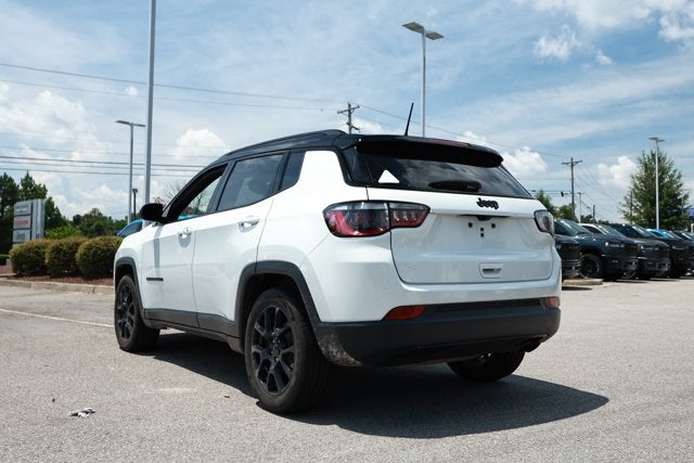 2022 Jeep Compass Altitude FWD