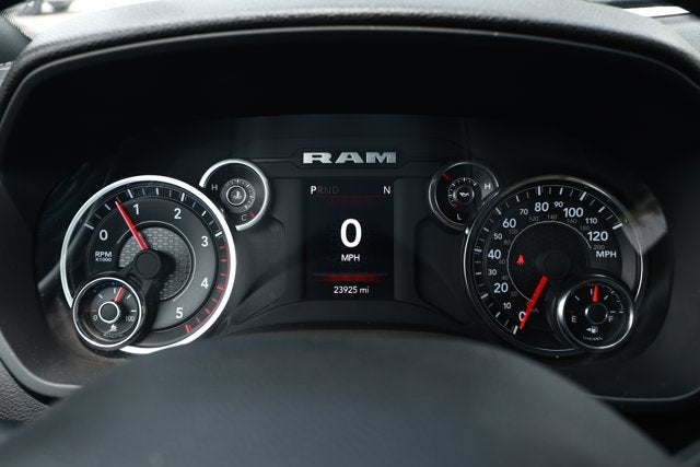 2024 RAM 3500 Tradesman Crew Cab 4x4 8' Box