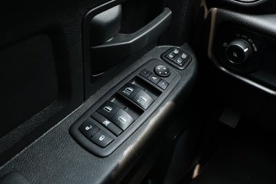 2024 RAM 3500 Tradesman Crew Cab 4x4 8' Box