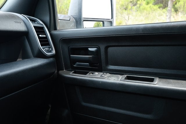 2024 RAM 3500 Tradesman Crew Cab 4x4 8' Box