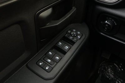 2026 RAM Ram 2500 RAM 2500 WARLOCK CREW CAB 4X4 6'4' BOX