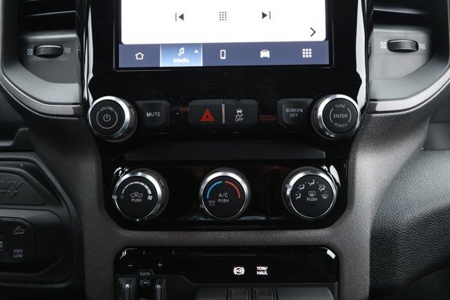 2026 RAM Ram 2500 RAM 2500 WARLOCK CREW CAB 4X4 6'4' BOX