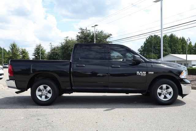 2020 RAM 1500 Classic Tradesman Crew Cab 4x2 5'7' Box