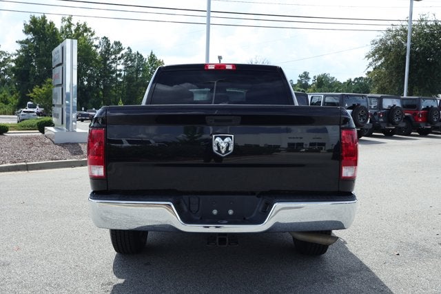 2020 RAM 1500 Classic Tradesman Crew Cab 4x2 5'7' Box