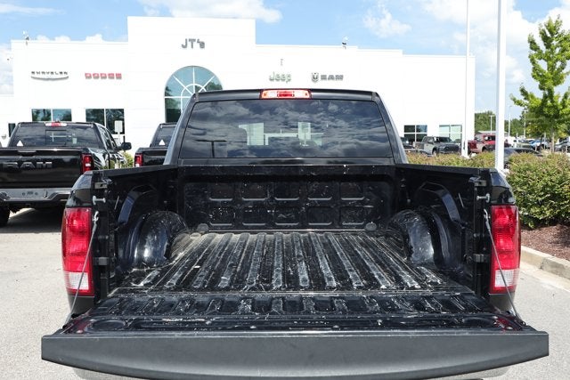 2020 RAM 1500 Classic Tradesman Crew Cab 4x2 5'7' Box
