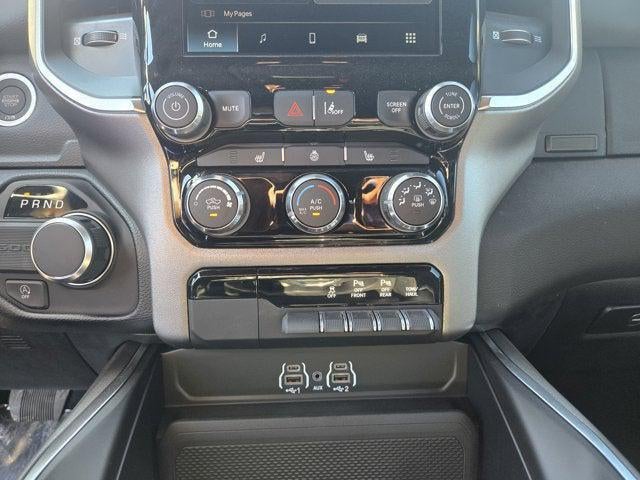 2026 RAM Ram 1500 RAM 1500 BIG HORN CREW CAB 4X2 5'7' BOX
