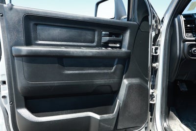 2024 RAM 2500 Tradesman Crew Cab 4x4 6'4' Box