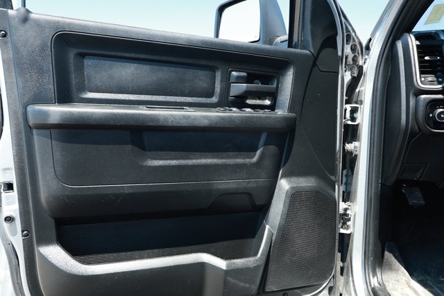 2024 RAM 2500 Tradesman Crew Cab 4x4 6'4' Box