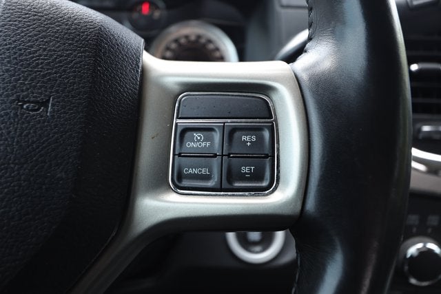 2017 RAM 2500 Laramie Crew Cab 4x4 6'4' Box
