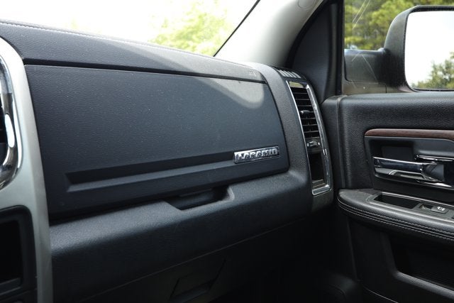 2017 RAM 2500 Laramie Crew Cab 4x4 6'4' Box