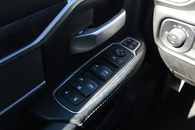 2024 RAM 2500 Big Horn Crew Cab 4x4 8' Box