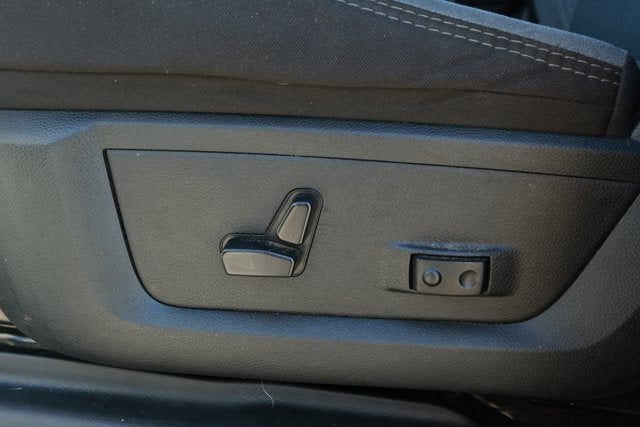 2024 RAM 2500 Big Horn Crew Cab 4x4 8' Box