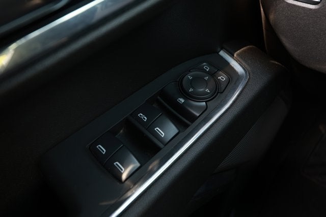 2025 Chevrolet Silverado 1500 2WD Crew Cab Short Bed LT