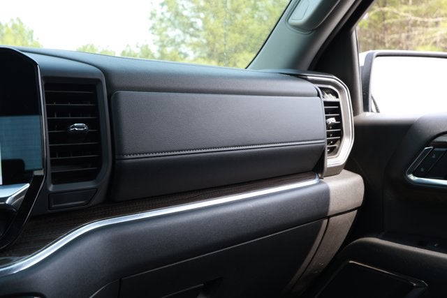 2025 Chevrolet Silverado 1500 2WD Crew Cab Short Bed LT