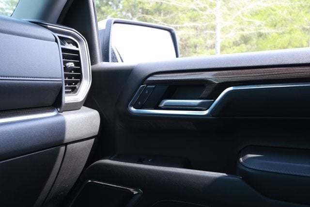 2025 Chevrolet Silverado 1500 2WD Crew Cab Short Bed LT