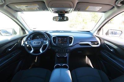 2024 GMC Terrain FWD SLE