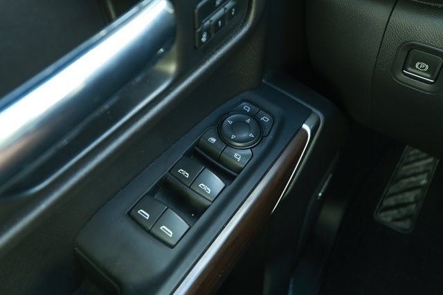 2022 GMC Sierra 1500 Limited 4WD Crew Cab Short Box SLT