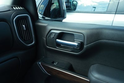 2022 GMC Sierra 1500 Limited 4WD Crew Cab Short Box SLT