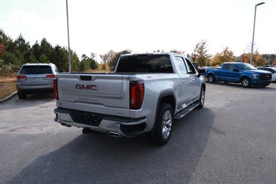2022 GMC Sierra 1500 Limited 4WD Crew Cab Short Box SLT