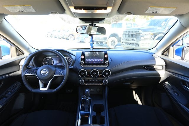 2023 Nissan Sentra SV Xtronic CVT