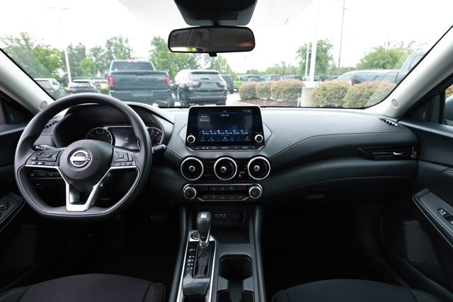 2024 Nissan Sentra SV Xtronic CVT
