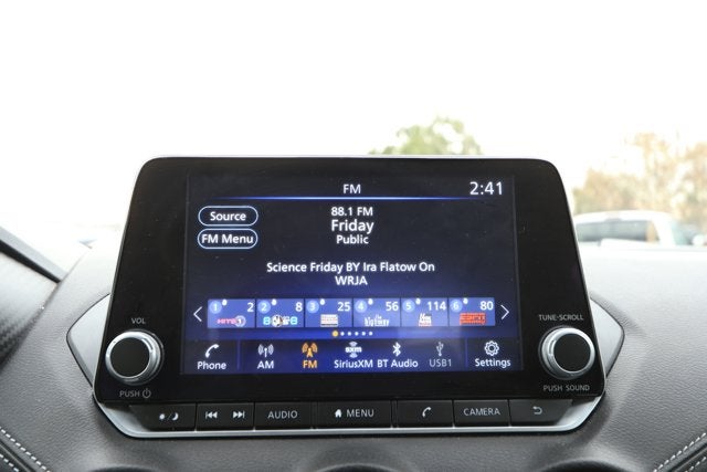 2024 Nissan Sentra SV Xtronic CVT