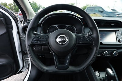 2024 Nissan Kicks S Xtronic CVT