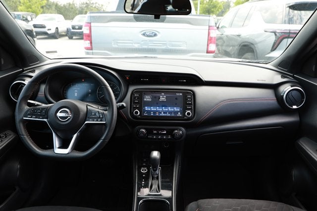 2024 Nissan Kicks SR Xtronic CVT