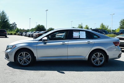 2022 Volkswagen Jetta 1.5T SE