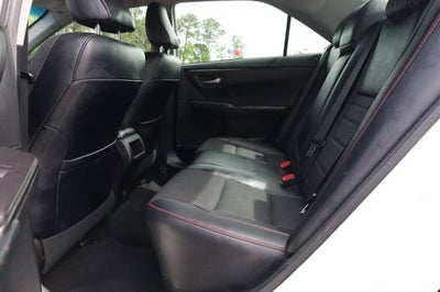 2017 Toyota Camry SE