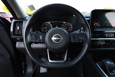 2024 Nissan Pathfinder SV FWD