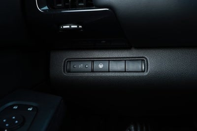 2024 Nissan Pathfinder SV FWD