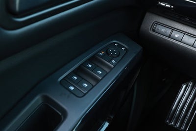 2024 Nissan Pathfinder SV FWD
