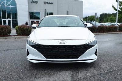 2022 Hyundai Elantra SEL