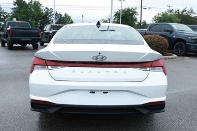 2022 Hyundai Elantra SEL