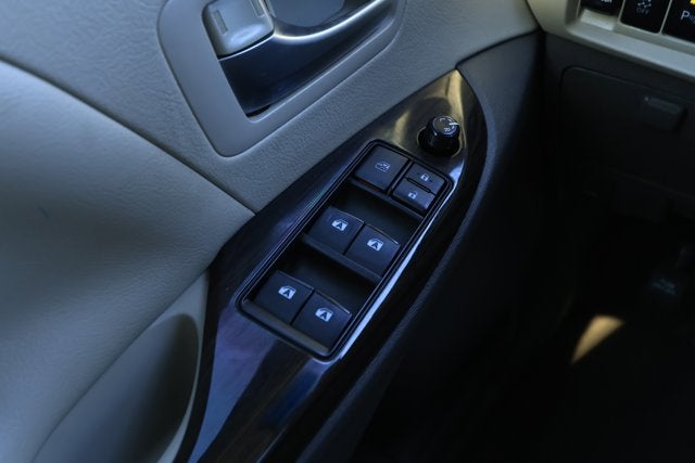 2017 Toyota Sienna XLE 8 Passenger