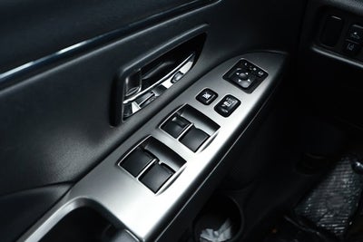 2024 Mitsubishi Outlander Sport SE