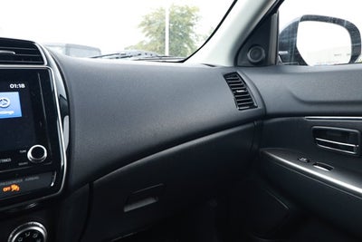 2024 Mitsubishi Outlander Sport SE