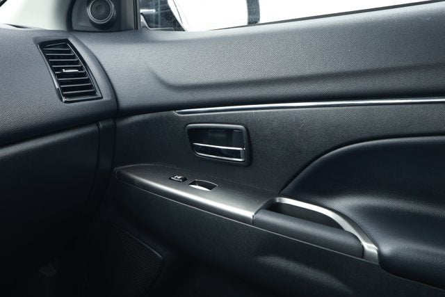 2024 Mitsubishi Outlander Sport SE