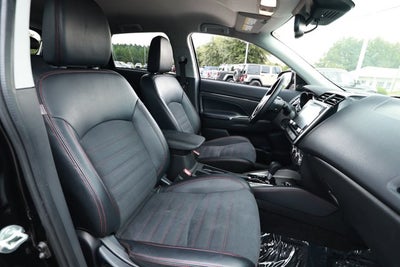 2024 Mitsubishi Outlander Sport SE