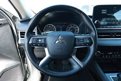 2024 Mitsubishi Outlander SE 2.5 2WD