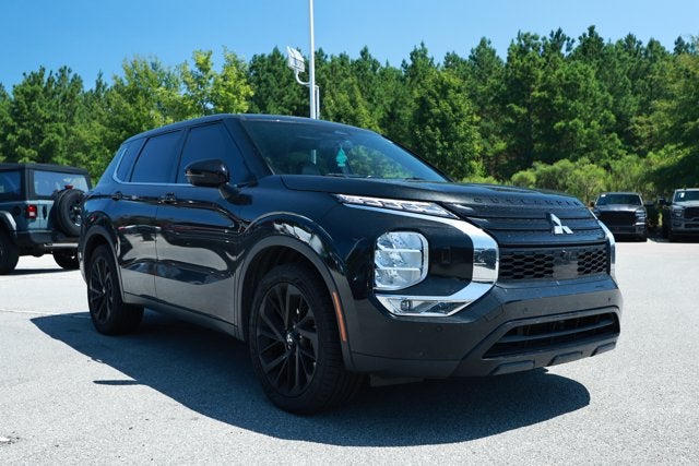 2023 Mitsubishi Outlander SE Black Edition S-AWC