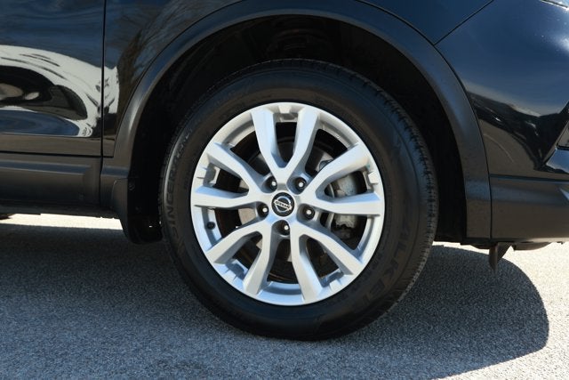 2020 Nissan Rogue Sport SV FWD Xtronic CVT